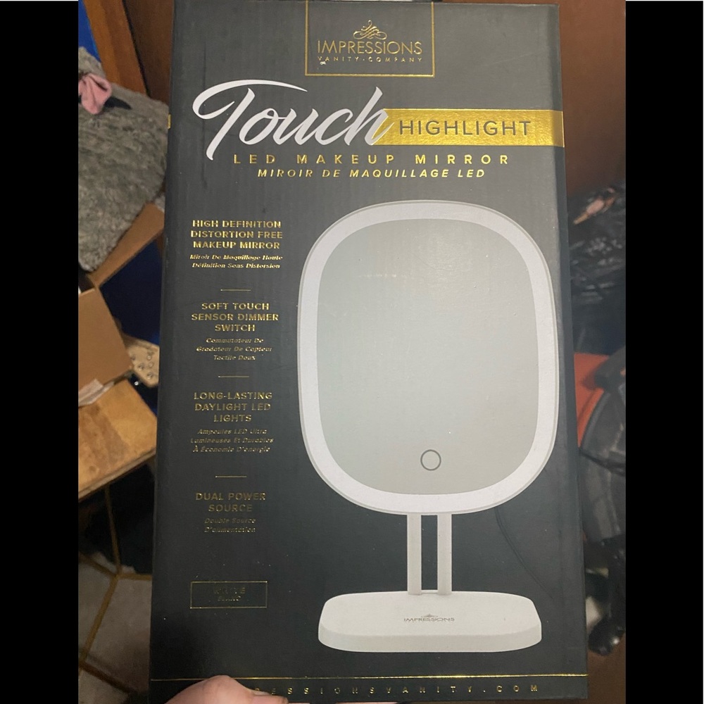 BNIB Vanity lighted Mirror